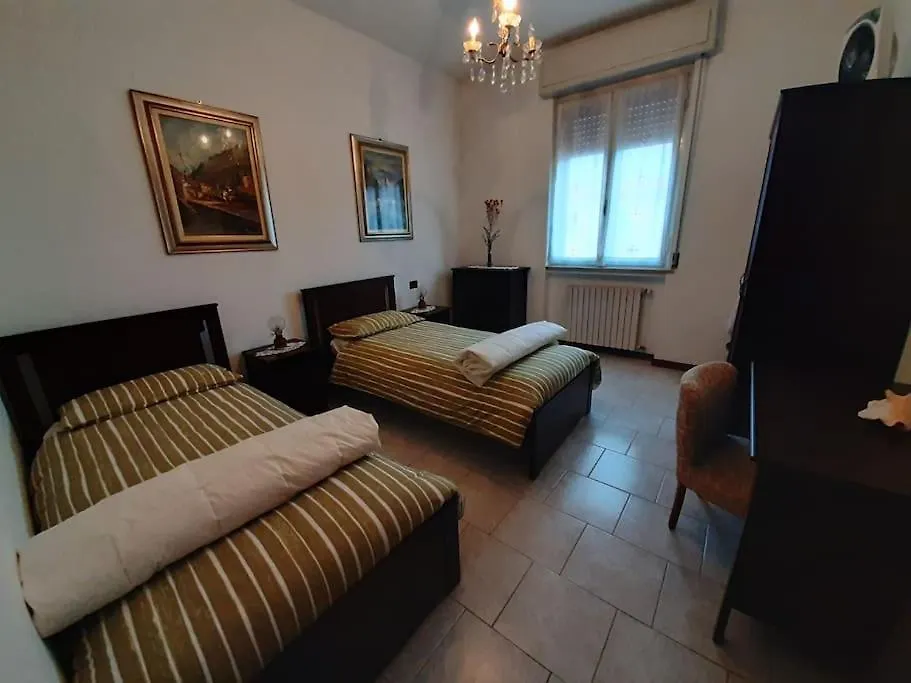 Negrotti Apartament 피아첸차