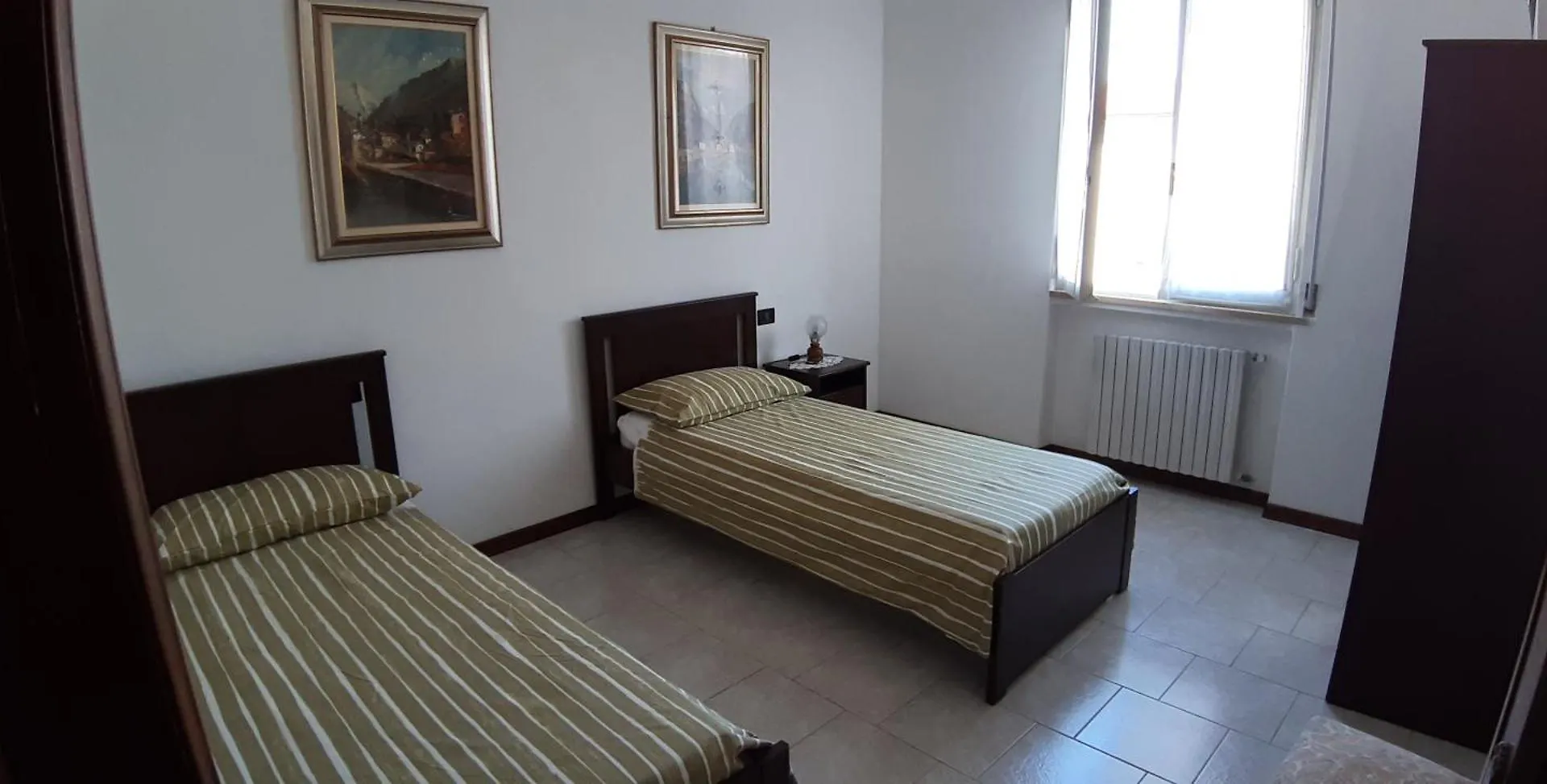 Negrotti Apartament 피아첸차 0*,